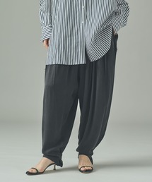 Curensology | 【9/4坪田あさみさんYouTube紹介】Curensology(カレンソロジー)/サテンタックパンツ(その他パンツ)