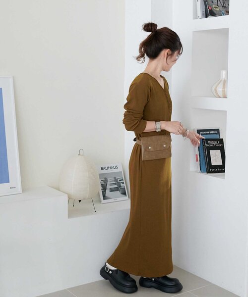 DISCOAT（ディスコート）の「ミニウエストポーチ（ボディバッグ/ウエストポーチ・レディース・ベージュ/ブラウン/ブラック・FREE）」の14枚目の写真