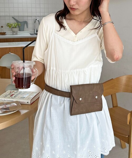 DISCOAT（ディスコート）の「ミニウエストポーチ（ボディバッグ/ウエストポーチ・レディース・ベージュ/ブラウン/ブラック・FREE）」の21枚目の写真