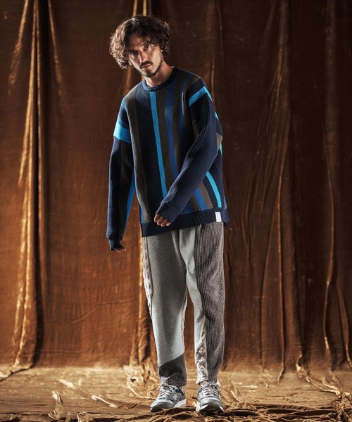 ANGENEHM(アンゲネーム)の「mn3159-Multi-Stripe Crew Knit -Airy Yarn Sweater- ニットプルオーバー(AG05-015acf)(ニット/セーター・メンズ・ブラック/ネイビー/オートミール・L/M/S)」の19枚目の写真