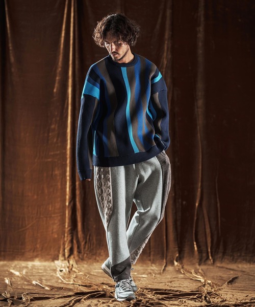 ANGENEHM(アンゲネーム)の「mn3159-Multi-Stripe Crew Knit -Airy Yarn Sweater- ニットプルオーバー(AG05-015acf)(ニット/セーター・メンズ・ブラック/ネイビー/オートミール・L/M/S)」の20枚目の写真