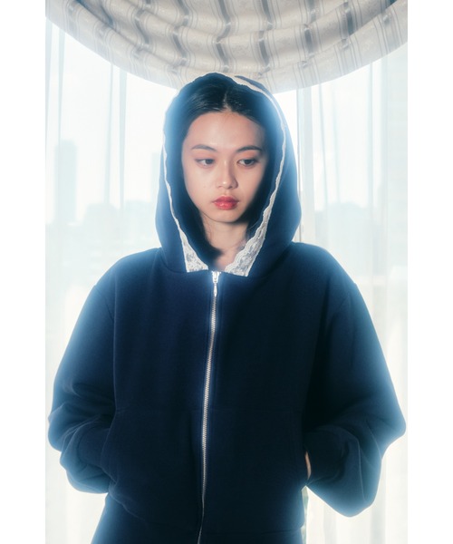Compact lace zip hoodie / レース付きコンパクトジップ