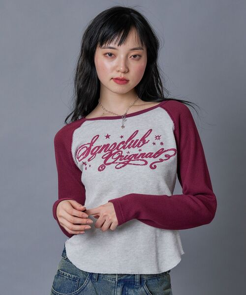 SEQUENZ(シークエンズ)の「※WEB限定 / エンジェルプリントサーマルロンT / sqnz angel thermal(Tシャツ/カットソー・レディース・ブラック/ネイビー/ワイン・FREE)」の11枚目の写真
