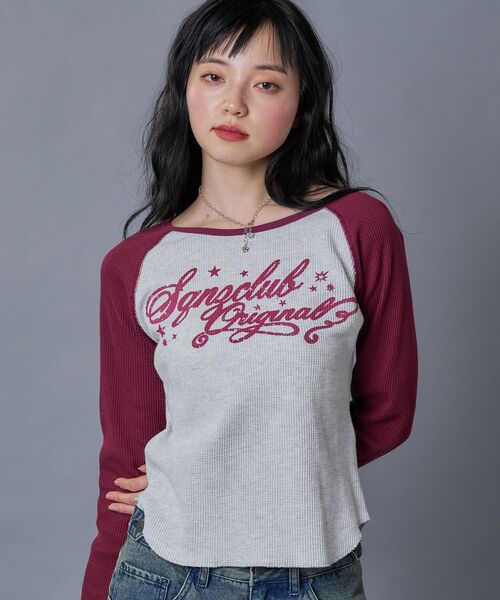 SEQUENZ(シークエンズ)の「※WEB限定 / エンジェルプリントサーマルロンT / sqnz angel thermal(Tシャツ/カットソー・レディース・ブラック/ネイビー/ワイン・FREE)」の12枚目の写真