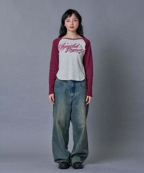 SEQUENZ(シークエンズ)の「※WEB限定 / エンジェルプリントサーマルロンT / sqnz angel thermal(Tシャツ/カットソー・レディース・ブラック/ネイビー/ワイン・FREE)」の13枚目の写真