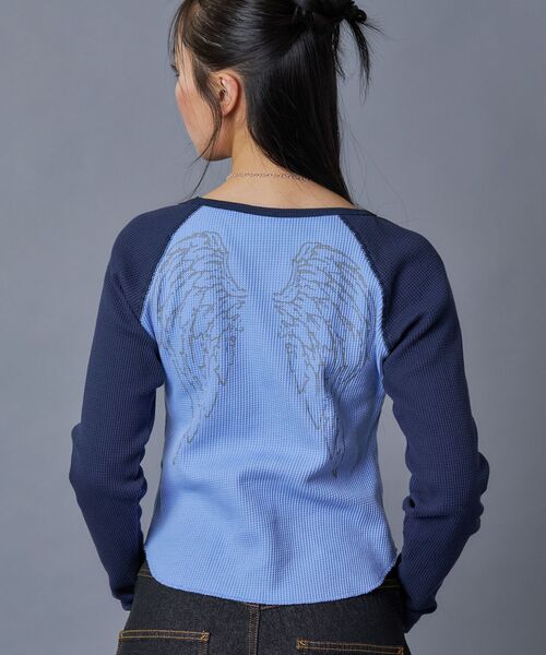 SEQUENZ(シークエンズ)の「※WEB限定 / エンジェルプリントサーマルロンT / sqnz angel thermal(Tシャツ/カットソー・レディース・ブラック/ネイビー/ワイン・FREE)」の20枚目の写真