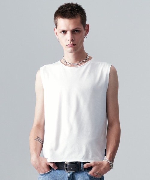 glamb(グラム)の「Blue Noise Premium Grade Sleeveless T-Shirt / ブルーノイズプレミアムグレードスリーブレスTシャツ(Tシャツ/カットソー・メンズ・ブラック/ホワイト・S/M/L)」の16枚目の写真