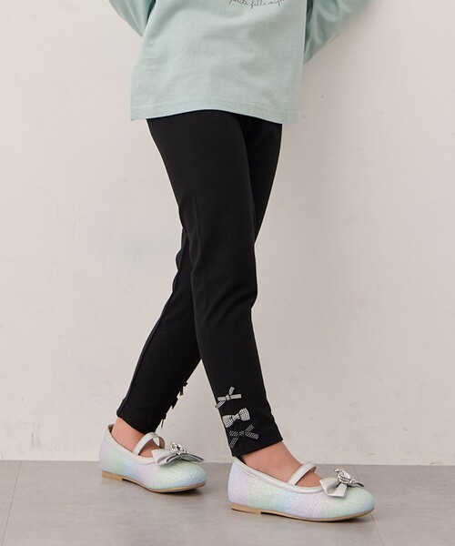 ANY（エニィ）の「裾リボン 無地レギンス（レギンス/スパッツ・キッズ・ネイビー系/ブラック系・120/100/90/130/110）」の2枚目の写真