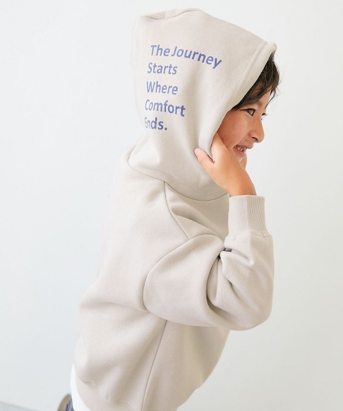 devirock(デビロック)の「デビラボ プリント裏起毛プルパーカー(パーカー・キッズ・グレー系2/ブラック系5/グレー系3/ブラック系6/ベージュ系1/ブラック系2/ブラック系4/グレー系1/ブラック系1/ベージュ系2/ブラック系3/ブルー系1/ピンク系1・100cm/110cm/120cm/130cm/140cm/150cm/160cm)」の9枚目の写真