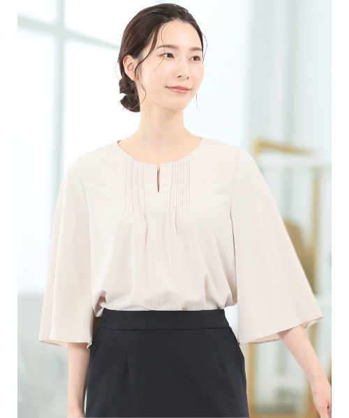 m.f.editorial（エムエフエディトリアル）の「【ストレッチ UVカット イージーケア】m.f.エディトリアル レディース ピンタック 7分袖プルオーバーブラウス（シャツ/ブラウス・レディース・ネイビー/ホワイト/ライトグレー/ダークウッド・MEDIUM/LARGE）」の3枚目の写真