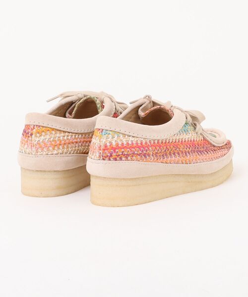 Clarks(クラークス)の「W WALLABEE 26180170(モカシン/デッキシューズ・レディース・マルチ・3h/4h/5/5h/3/4)」の2枚目の写真