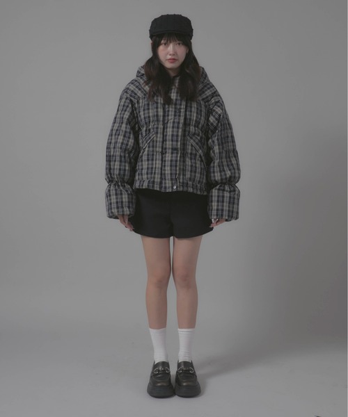 Chick（チック）の「Short-Length Check Design Blouson/短丈 チェックデザイン ダウンジャケット（ダウンジャケット/コート・レディース・ブラウン/ブラック・FREE）」の11枚目の写真