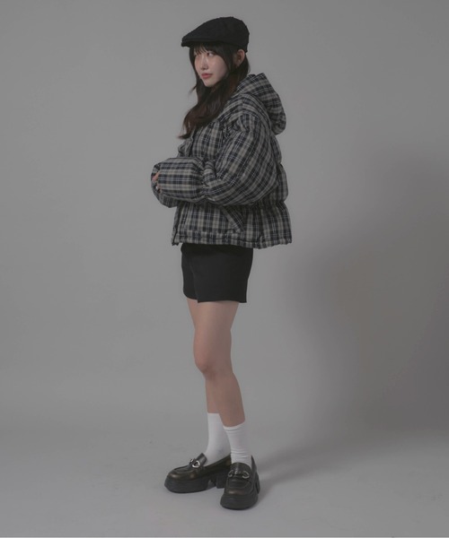 Chick（チック）の「Short-Length Check Design Blouson/短丈 チェックデザイン ダウンジャケット（ダウンジャケット/コート・レディース・ブラウン/ブラック・FREE）」の18枚目の写真