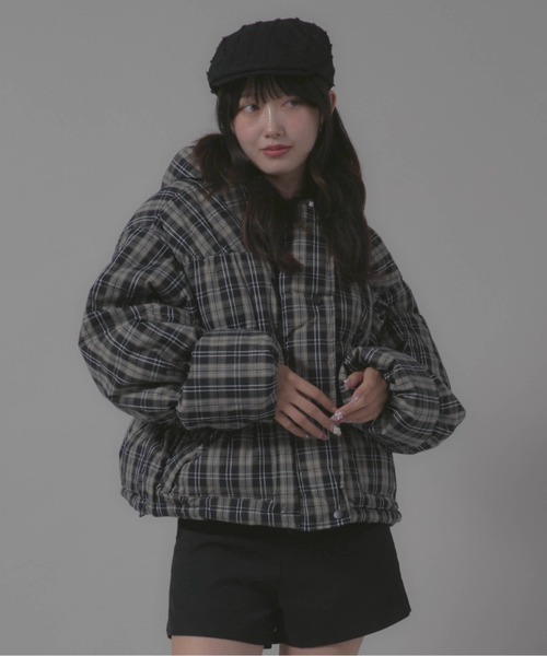 Chick（チック）の「Short-Length Check Design Blouson/短丈 チェックデザイン ダウンジャケット（ダウンジャケット/コート・レディース・ブラウン/ブラック・FREE）」の14枚目の写真