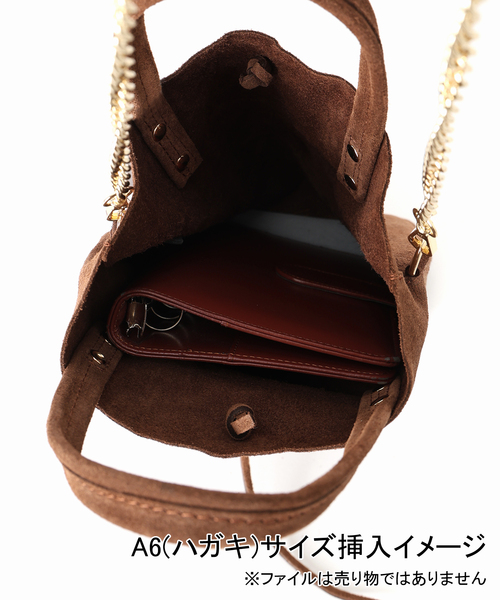 AULENTTI（オウレンティ）の「【AULENTTI/オウレンティ】チェーンストラップ スウェード TOTEBAG（トートバッグ・レディース・キャメル/ブラウン・FREE）」の19枚目の写真