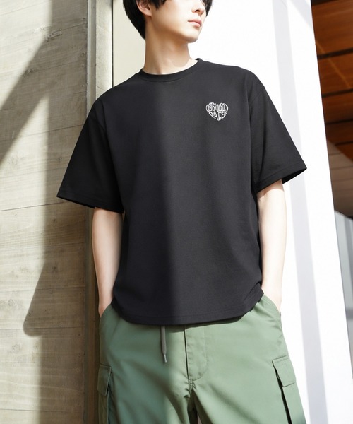 ZIP FIVE(ジップファイブ)の「高密度編み 綿100% ワンポイントハート刺繍 2タイプ ハーフスリーブTシャツ(Tシャツ/カットソー・メンズ・ホワイト×ブルー/ホワイト系その他/ブラック×ホワイト/ホワイト×レッド/ブラック系その他/ホワイト系その他2・MEDIUM/LARGE)」の19枚目の写真