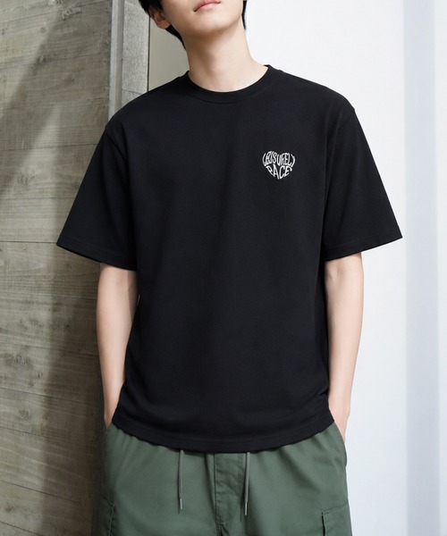 ZIP FIVE(ジップファイブ)の「高密度編み 綿100% ワンポイントハート刺繍 2タイプ ハーフスリーブTシャツ(Tシャツ/カットソー・メンズ・ホワイト×ブルー/ホワイト系その他/ブラック×ホワイト/ホワイト×レッド/ブラック系その他/ホワイト系その他2・MEDIUM/LARGE)」の18枚目の写真