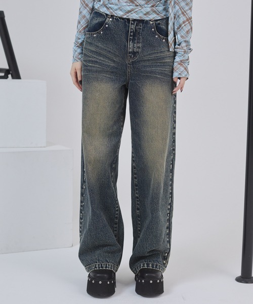 ENVYM（アンビー）の「スタッズポイントルーズデニム（デニムパンツ・レディース・ブルー・SMALL/MEDIUM）」の10枚目の写真