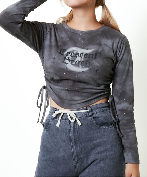 GORGE(ゴージ)の「《ムラ染めラメ×ドロスト裾》レディース 長袖カットソー ロゴプリント ストリート風 春秋冬(Tシャツ/カットソー・レディース・チャコール/ライトグレー/ブラック・F)」の1枚目の写真