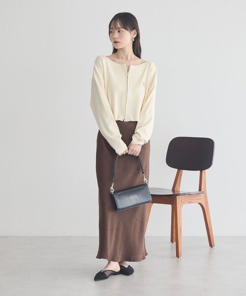 earth music&ecology(アースミュージックアンドエコロジー)の「ダブルジップロゴニットプルオーバー(スウェット・レディース・アイボリー/ネイビー/ボルドー・FREE)」の14枚目の写真