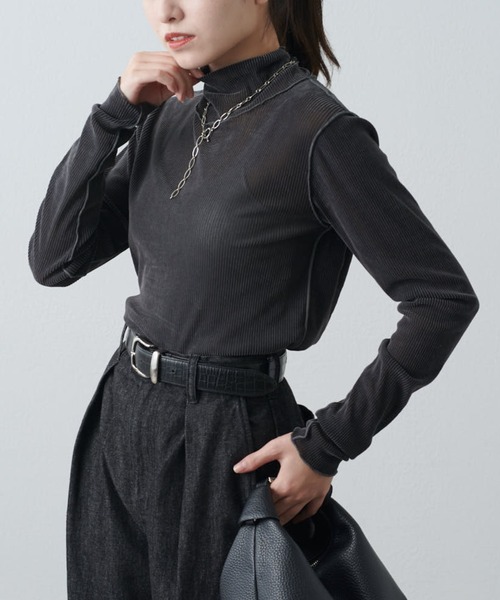 Lui's(ルイス)の「チュールベロアリブシアーメローデザインタートルトップス(Tシャツ/カットソー・レディース・ブラック/カーキ/グレー/オフホワイト・FREE)」の3枚目の写真