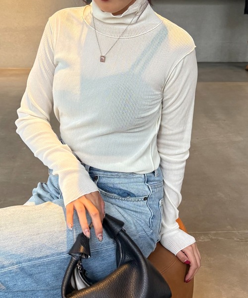 Lui's(ルイス)の「チュールベロアリブシアーメローデザインタートルトップス(Tシャツ/カットソー・レディース・ブラック/カーキ/グレー/オフホワイト・FREE)」の6枚目の写真