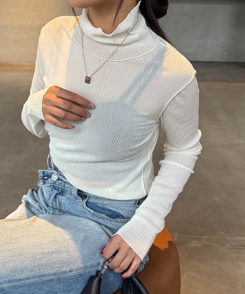 Lui's(ルイス)の「チュールベロアリブシアーメローデザインタートルトップス(Tシャツ/カットソー・レディース・ブラック/カーキ/グレー/オフホワイト・FREE)」の7枚目の写真