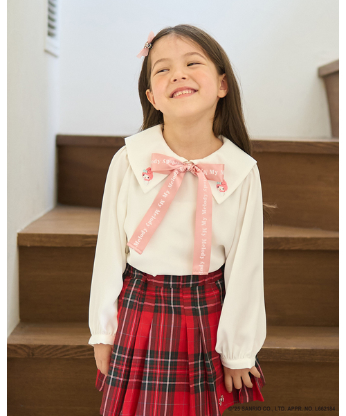 Lycee mine（リセマイン）の「【サンリオキャラクターズ】ボウタイ付きブラウス（シャツ/ブラウス・キッズ・ブラック/ライトピンク/オフホワイト/マルチ・100cm/120cm/110cm/130cm/140cm）」の2枚目の写真