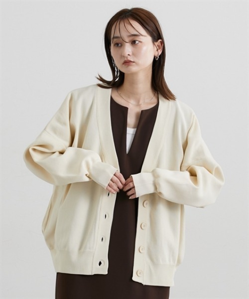 nissen(ニッセン)の「スポンジニットオーバーシルエットカーディガン(ニット/セーター・レディース・グレー/アイボリー/ブラック・S/M/L/LL)」の4枚目の写真