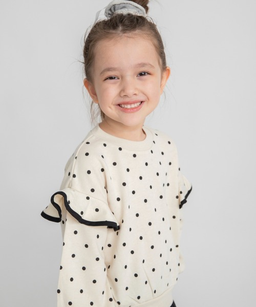 BRANSHES（ブランシェス）の「肩フリルトレーナー（スウェット・キッズ・アイボリー/サックスブルー/ブラック/ラベンダー・90/80/100/140/130/150/120/110）」の12枚目の写真