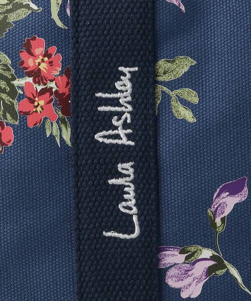 LAURA ASHLEY(ローラアシュレイ)の「ローズモア柄 トートバッグ M(トートバッグ・レディース・ブルー系その他2/グレー系・00)」の5枚目の写真