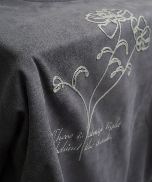 NILWAY（ニルウェイ）の「裏起毛カットスエード フラワーチェーン刺繍クルースウェット（スウェット・メンズ・ブラウン/アイボリー/チャコールグレー/ネイビー系・MEDIUM/LARGE/X-LARGE）」の17枚目の写真