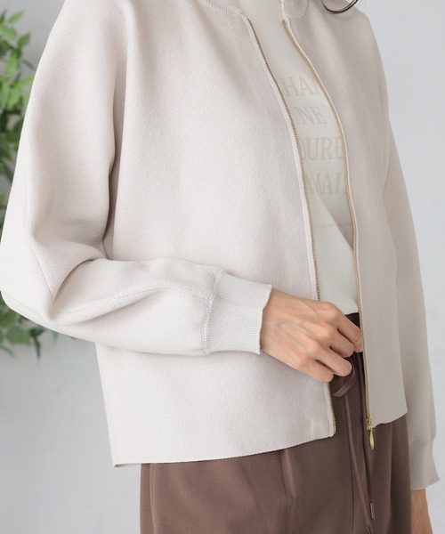 GALLORIA（ギャローリア）の「マシンウォッシャブル　ドルマンジップカーディガン（カーディガン/ボレロ・レディース・ライトグレー/モカ・L/M）」の5枚目の写真