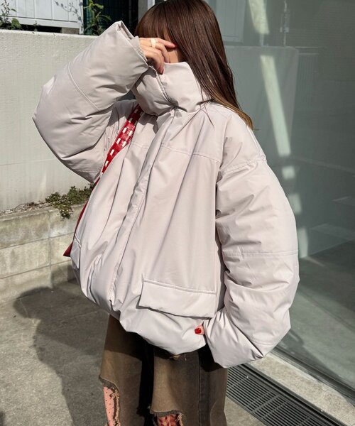 CIAOPANIC（チャオパニック）の「中綿ハッピージャケット（ブルゾン・レディース・グレイッシュベージュ/ブルー/カーキ/ブラック/チャコールグレー・MEDIUM/LARGE）」の3枚目の写真