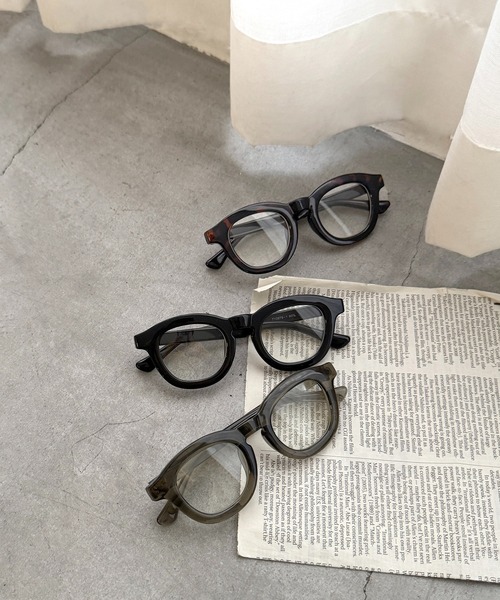 CANAL JEAN（キャナルジーン）の「Dume　MERIVOボールドフレームアイウェア（サングラス・レディース・ブラウン/ブラック/カーキ・ONE SIZE）」の4枚目の写真