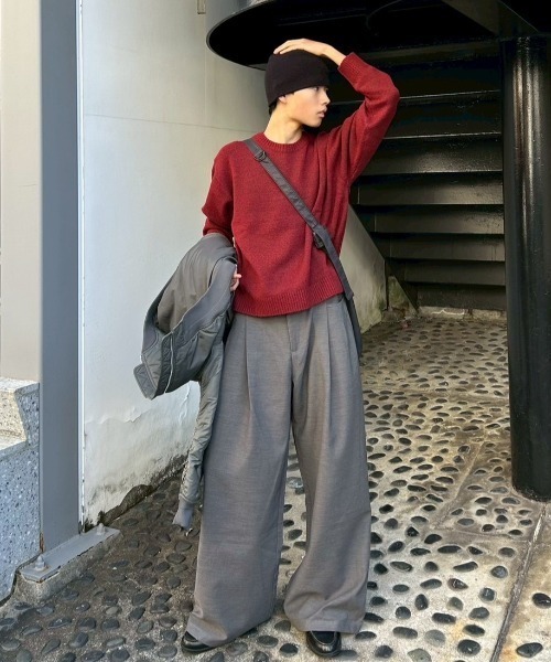 Chikashitsu +(チカシツプラス)の「【Chikashitsu +】top rivet beanie / 【チカシツプラス】トップリベットビーニー(ニットキャップ/ビーニー・メンズ・ホワイト/ブラック・ONE SIZE)」の11枚目の写真