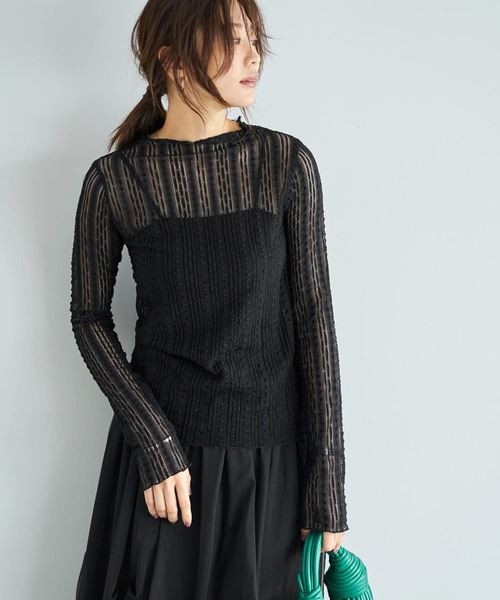 STYLE DELI(スタイルデリ)の「下に着るメロウレーシィートップス(Tシャツ/カットソー・レディース・ブラック/ホワイト・MEDIUM)」の2枚目の写真