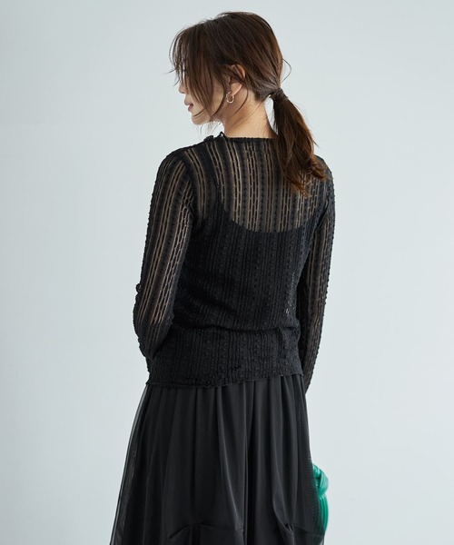 STYLE DELI(スタイルデリ)の「下に着るメロウレーシィートップス(Tシャツ/カットソー・レディース・ブラック/ホワイト・MEDIUM)」の7枚目の写真