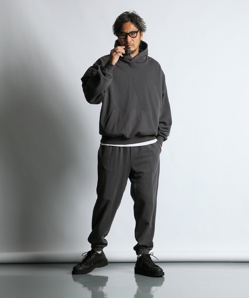 The DUFFER of ST.GEORGE（ザダファーオブセントジョージ）の「【WEB限定アイテム】14oz HEAVY WEIGHT SETUP SWEAT PARKA：14オンス ヘビーウェイト セットアップ スウェットパーカー（パーカー・メンズ・ブラック/ブラウン/チャコールグレー・SMALL/MEDIUM/LARGE/X-LARGE）」の20枚目の写真