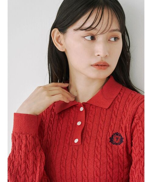 TONAL（トーナル）の「エンブレム刺繍ポロニット（ニット/セーター・レディース・オフホワイト/レッド/ネイビー・MEDIUM）」の10枚目の写真