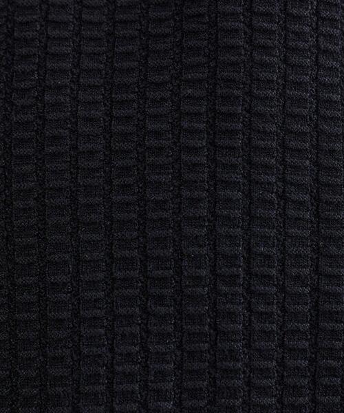 TAKEO KIKUCHI(タケオキクチ)の「ハイゲージ モックネック ニット プルオーバー(ニット/セーター・メンズ・ダークグレー/オフホワイト/ダークブラウン/ブラック・04/03/02/01)」の22枚目の写真