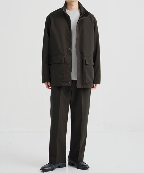 UNITED TOKYO(ユナイテッドトウキョウ)の「WOOL COTTON ギャバ スタンドカラーブルゾン(ブルゾン・メンズ・ダークブラウン/ダークネイビー・1/2)」の3枚目の写真