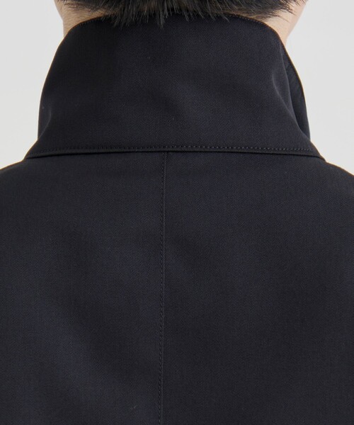 UNITED TOKYO(ユナイテッドトウキョウ)の「WOOL COTTON ギャバ スタンドカラーブルゾン(ブルゾン・メンズ・ダークブラウン/ダークネイビー・1/2)」の5枚目の写真