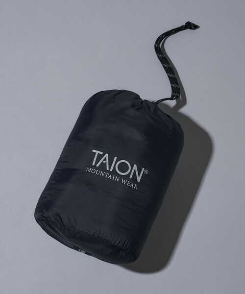 PUBLUX（パブリュクス）の「TAION/タイオン MOUNTAIN PACKABLE VOLUME DOWN JK　限定展開/マウンテン パッカブル ボリューム ダウンジャケット（ダウンジャケット/コート・レディース・ブラック/ライトグレー・X-LARGE/LARGE/MEDIUM）」の20枚目の写真