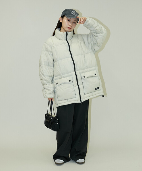 【美品】TAIONマウンテン パッカブル ボリュームダウンジャケット・S マウンテン パッカブル ボリュームダウンジャケット - TAION（タイオン