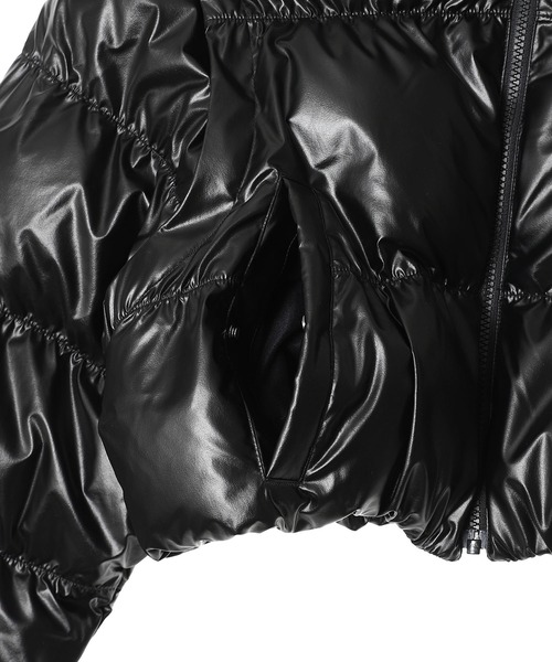 adidas（アディダス）の「adidas ORI ESS GLOSSY PUFF JX2988（ダウンジャケット/コート・レディース・ブラック・LARGE/MEDIUM）」の7枚目の写真