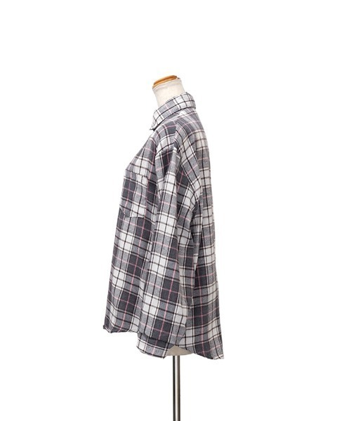 CLOTHY(クロシィ)の「【ほどよいゆとりでさらっと羽織れる薄手素材】起毛チェックシャツ(シャツ/ブラウス・レディース・グレー/ピンク・FREE)」の15枚目の写真