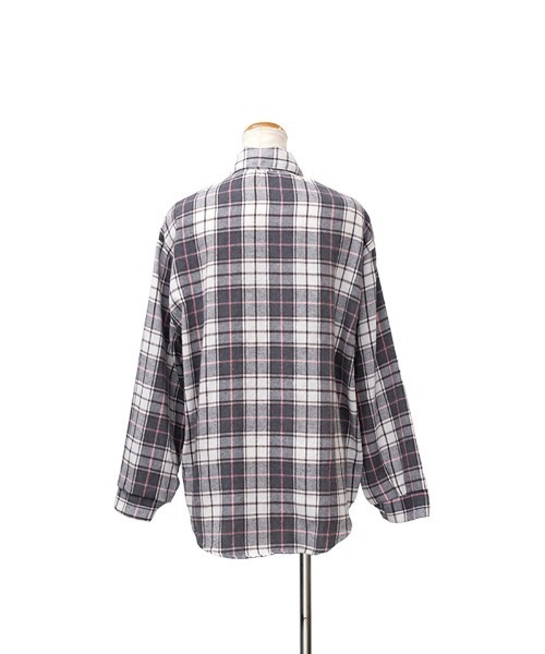 CLOTHY(クロシィ)の「【ほどよいゆとりでさらっと羽織れる薄手素材】起毛チェックシャツ(シャツ/ブラウス・レディース・グレー/ピンク・FREE)」の16枚目の写真