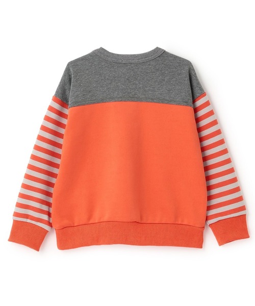 KP BOY(ケーピーボーイ)の「袖ボーダー配色 トレーナー(スウェット・キッズ・カーキ/オレンジ・160cm/140cm/130cm/120cm/110cm/150cm)」の3枚目の写真
