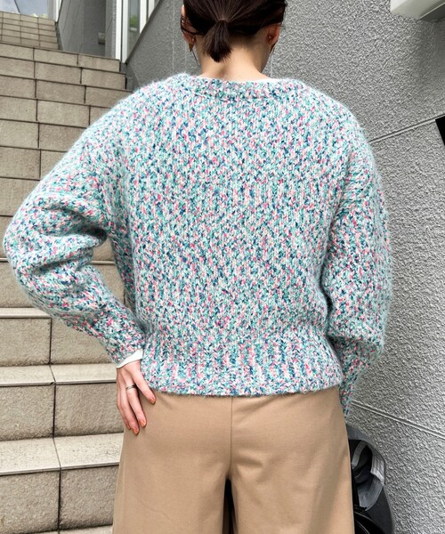 fredy couleur(フレディクルール)の「MIXカラーネップ クルーネックカーディガン(ニット/セーター・レディース・ブラック/サックスブルー/ピンク・38)」の8枚目の写真